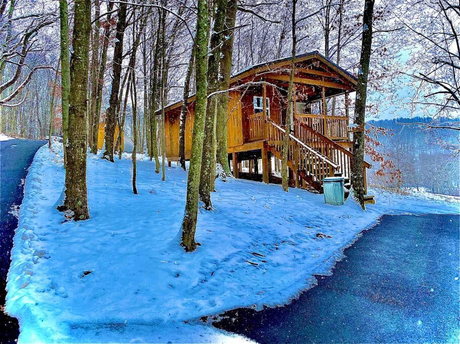 Foxtail Orchards - The Fox Den Villa Tazewell Exterior photo